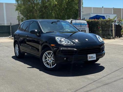 2014 Porsche Cayenne Hybrid S