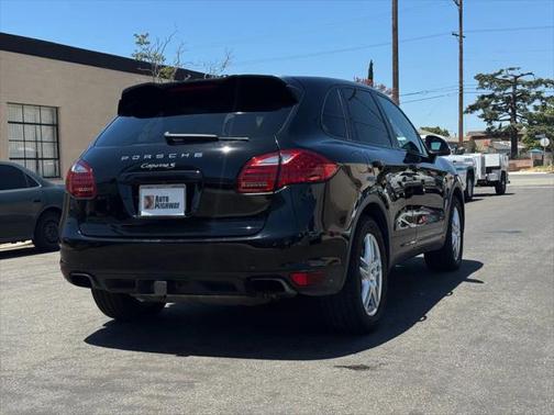 2014 Porsche Cayenne Hybrid S