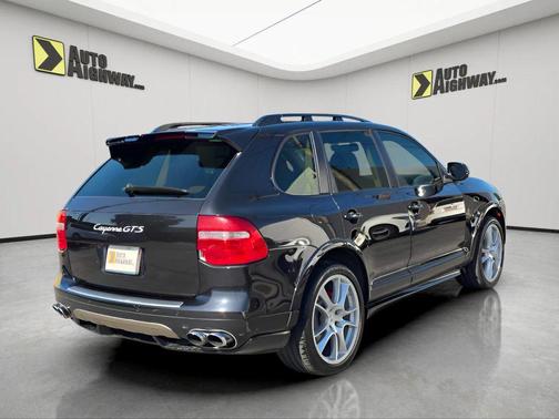 Basalt Black Metallic 2009 Porsche Cayenne GTS