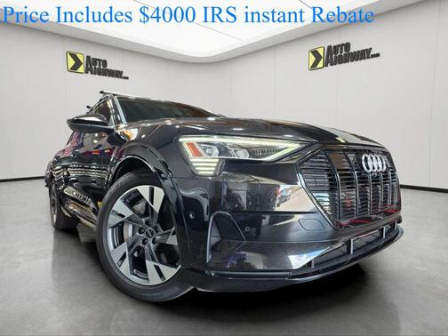 2022 Audi e-tron Premium