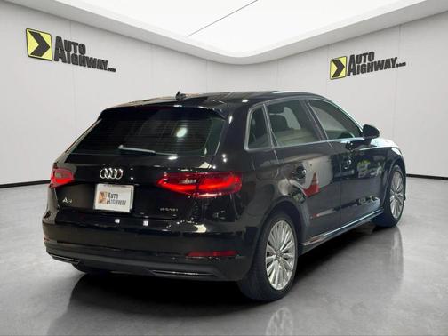 2016 Audi A3 e-tron 1.4T Premium