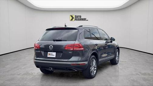 2016 Volkswagen Touareg TDI Lux