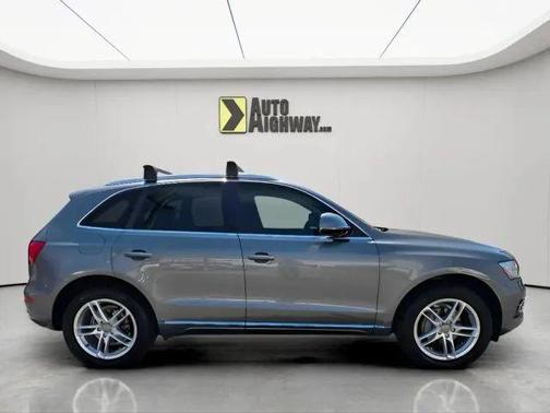 2017 Audi Q5 2.0T Premium Plus