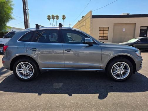 2017 Audi Q5 2.0T Premium Plus