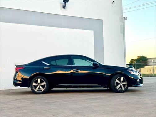 2019 Nissan Altima 2.5 SV