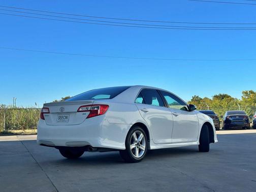 2013 Toyota Camry SE