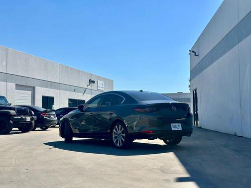 2020 Mazda Mazda3 FWD w/Preferred Package