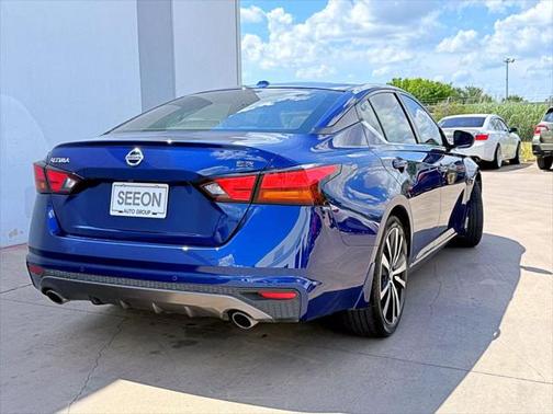 2020 Nissan Altima SR FWD