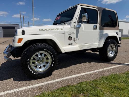 WHITE 1999 Jeep Wrangler Sahara