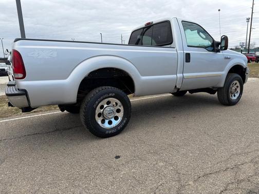 2005 Ford F-350 XLT Super Duty