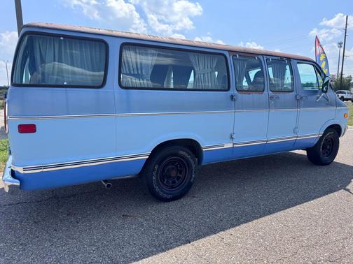 1978 Dodge Van ROYAL TRADESMAN