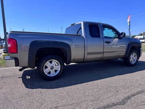 2007 Chevrolet Silverado 1500 Base