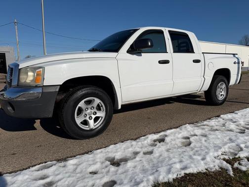 2005 Dodge Dakota SLT Quad Cab