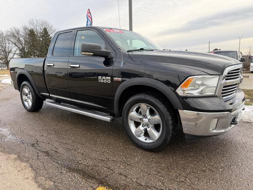 2013 RAM 1500 SLT