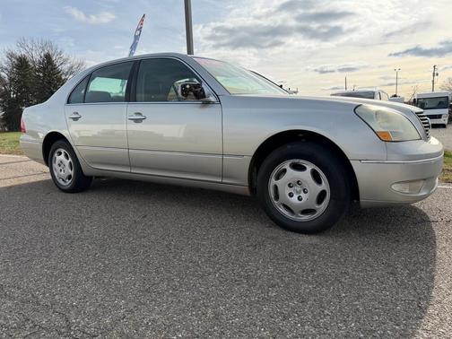 2001 Lexus LS 430 Base