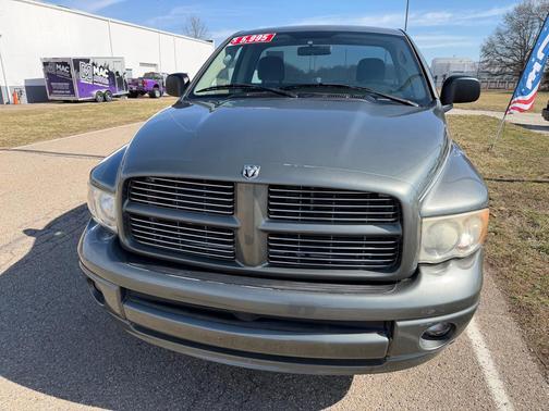 2005 Dodge Ram 1500 SLT