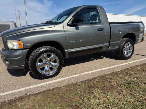 2005 Dodge Ram 1500 SLT