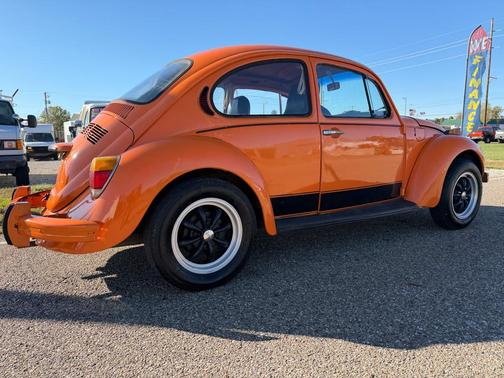1973 Volkswagen Super Beetle Base