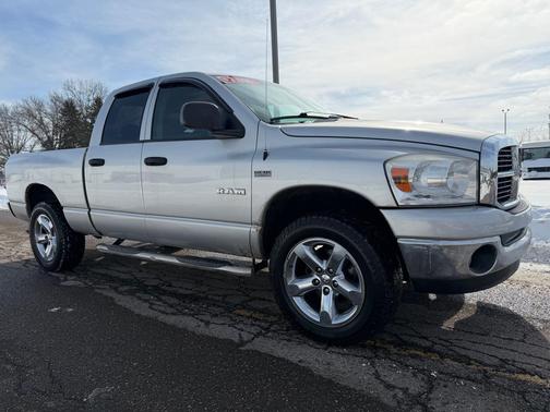 2008 Dodge Ram 1500 SLT Quad Cab