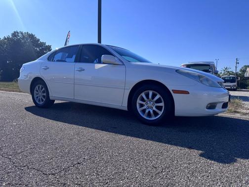 2004 Lexus ES 330 Base
