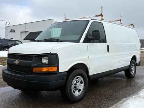 2013 Chevrolet Express 2500 Work Van