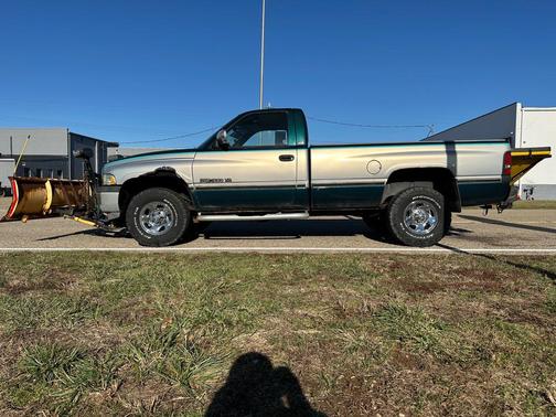 1995 Dodge Ram 1500 LARAMIE SLT