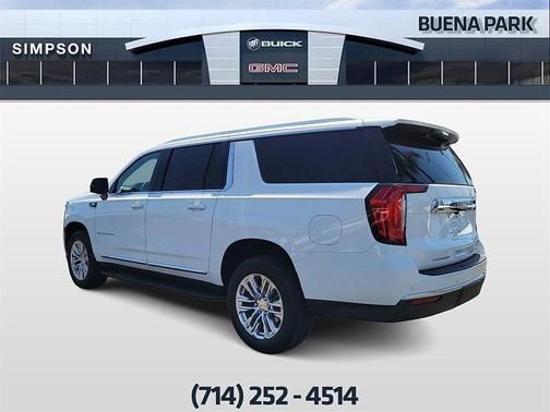 2022 GMC Yukon XL SLT