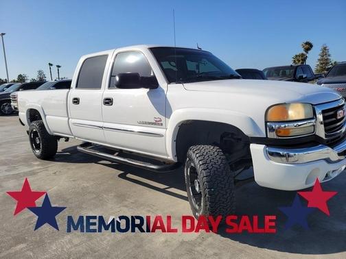 2004 GMC Sierra 2500 SLT