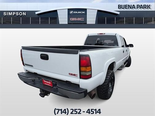 2004 GMC Sierra 2500 SLT