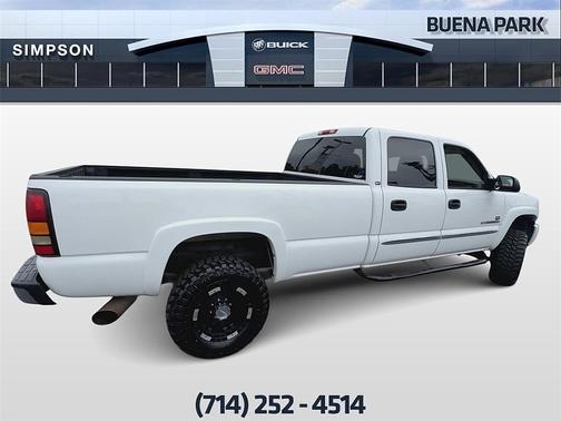 2004 GMC Sierra 2500 SLT