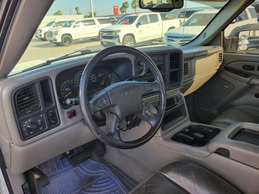 2004 GMC Sierra 2500 SLT