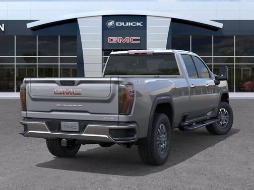 2026 GMC Sierra 3500 SLT