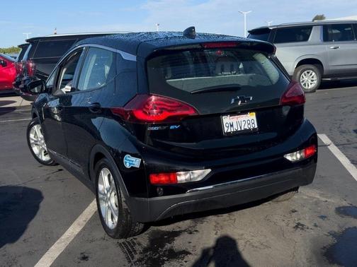 2021 Chevrolet Bolt EV LT