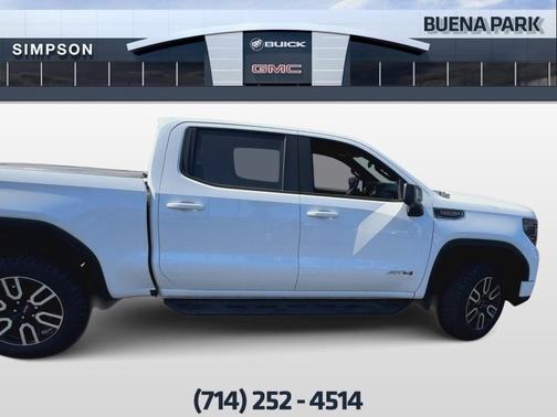2022 GMC Sierra 1500 AT4