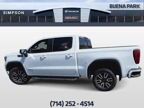 2022 GMC Sierra 1500 AT4