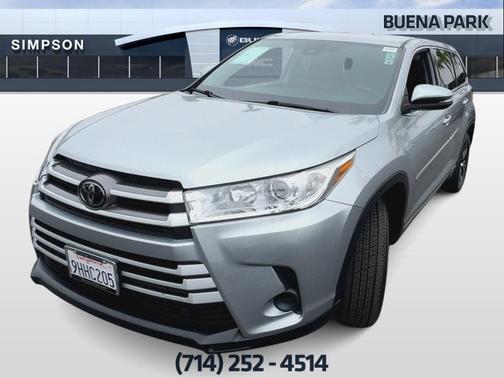 2018 Toyota Highlander LE