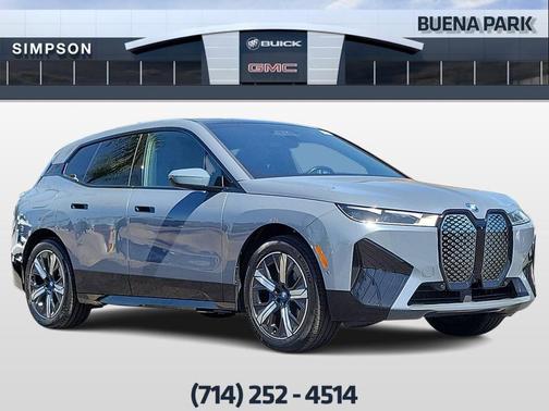 2025 BMW iX xDrive50