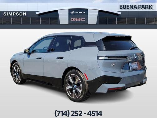 2025 BMW iX xDrive50