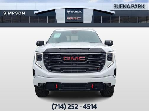 Summit White 2025 GMC Sierra 1500 AT4