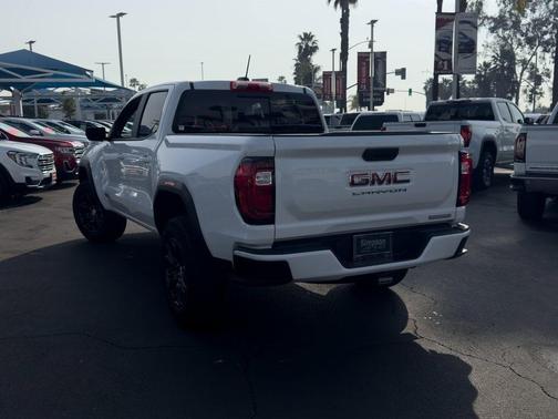 2025 GMC Canyon Elevation