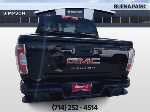 2022 GMC Canyon AT4 w/Cloth
