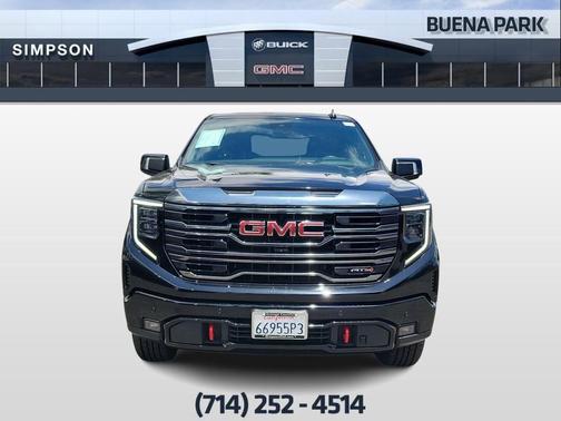 Onyx Black 2023 GMC Sierra 1500 AT4