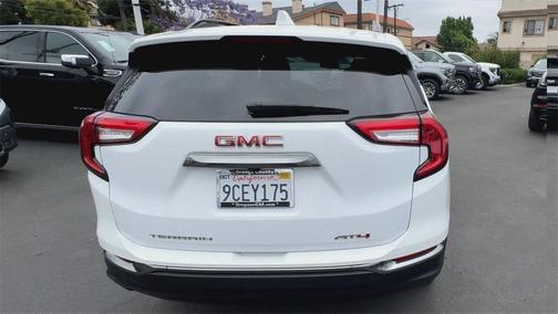 2022 GMC Terrain AT4