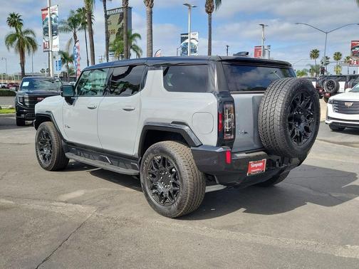 2026 GMC HUMMER EV SUV 2X