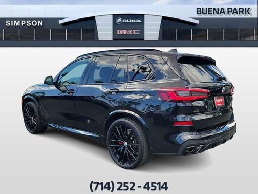 Black Sapphire Metallic 2023 BMW X5 M50i