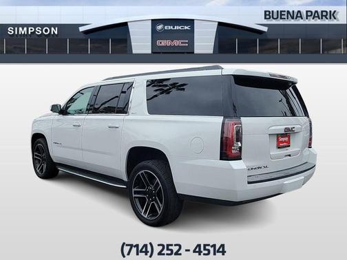 White Frost Tri-Coat 2017 GMC Yukon XL SLT