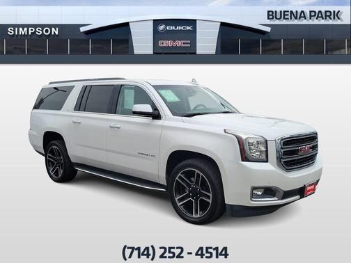 White Frost Tri-Coat 2017 GMC Yukon XL SLT