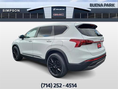 2022 Hyundai SANTA FE SE