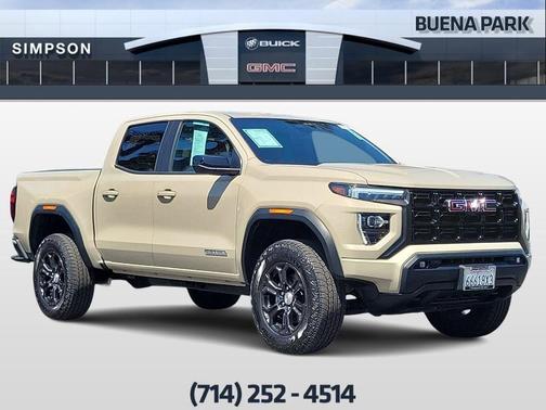 Desert Sand Metallic 2023 GMC Canyon Elevation
