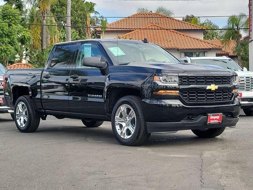 2018 Chevrolet Silverado 1500 Custom